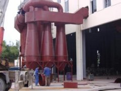 獻(xiàn)縣鑄造廠砂處理線(xiàn)ZC72-3反吹袋式除塵器交付使用 獻(xiàn)縣鑄造廠砂處理線(xiàn)ZC72-3反吹袋式除塵器交付使用